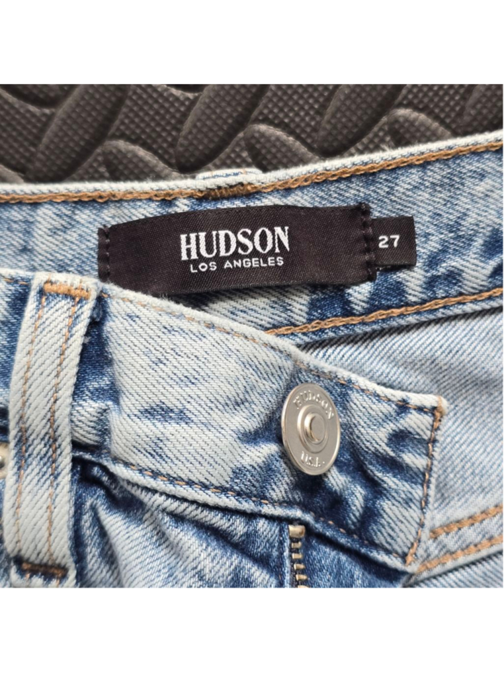 Women's Hudson Light Blue Distressed Straight Leg Jeans Size 27 - Picture 4 of 6